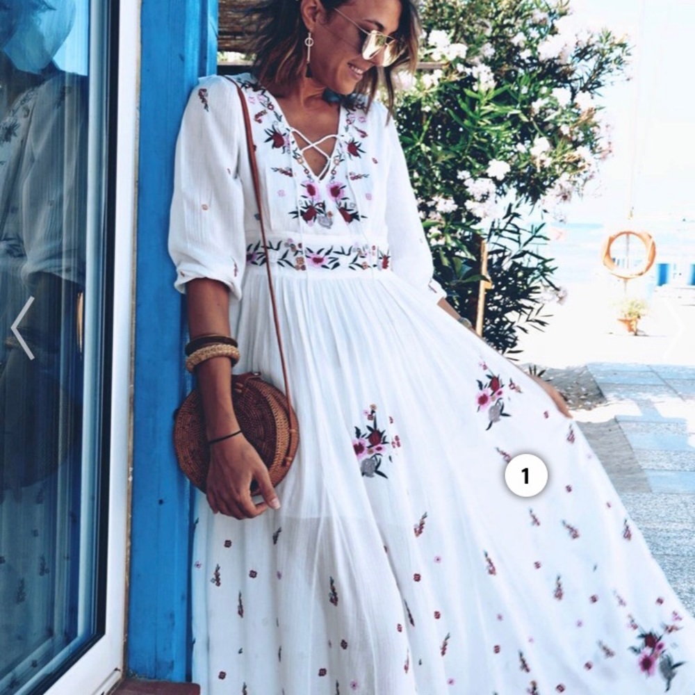 Chicwish dress size s